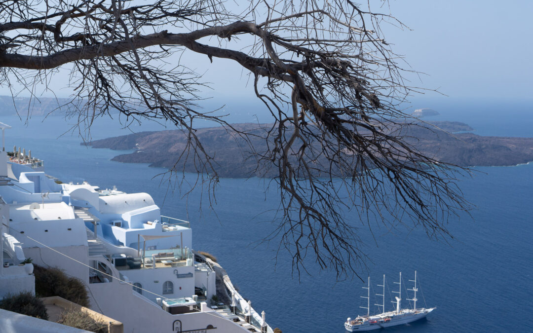 4 Days in Santorini, Best Itinerary for First-Time Travelers